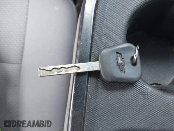 2017 Chevrolet Silverado 1500 Custom с VIN 1GCRCPEH6HZ288149, выставлен на аукционе IAAI как лот 42256698 с пробегом 126 365 миль миль и . История ставок и продаж доступна на DreamBid. Изображение 11.