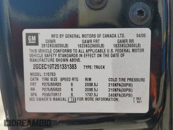 2005 Chevrolet Silverado 1500 LS z VIN 2GCEC19T251331383, wystawiony jako Copart lot #71864965 z przebiegiem 178 046 mil mil oraz Nie do naprawy • Non repairable. Historia ofert i sprzedaży dostępna na DreamBid. Obrazek 12.