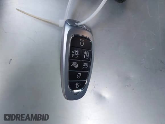 2024 Hyundai Palisade Calligraphy z VIN KM8R7DGE3RU806606, wystawiony jako IAAI lot #41851025 z przebiegiem 6 500 mil mil oraz . Historia ofert i sprzedaży dostępna na DreamBid. Obrazek 11.