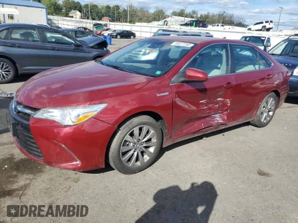 2017 Toyota Camry Hybrid LE z VIN 4T1BD1FK2HU209204, wystawiony jako Copart lot #84877285 z przebiegiem 50 195 mil mil oraz Szkoda całkowita • Salvage title. Historia ofert i sprzedaży dostępna na DreamBid. Obrazek 1.