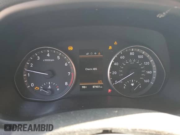 2020 Hyundai Elantra N Line z VIN KMHH55LC0LU132885, wystawiony jako Copart lot #67368175 z przebiegiem 87 401 mil mil oraz Szkoda całkowita • Salvage title. Historia ofert i sprzedaży dostępna na DreamBid. Obrazek 9.