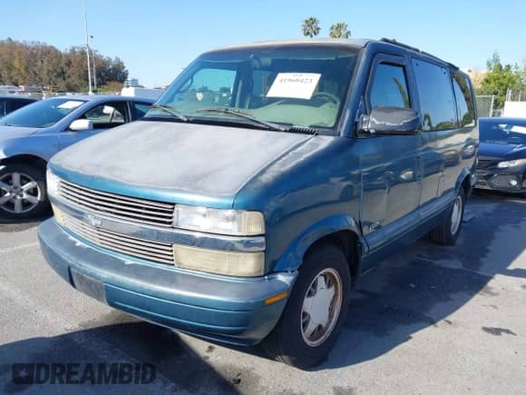 1999 Chevrolet Astro с VIN 1GNDM19W4XB102331, выставлен на аукционе IAAI как лот 41960423 с пробегом 154 417 миль миль и . История ставок и продаж доступна на DreamBid. Изображение 2.