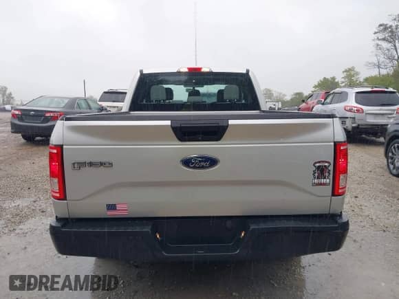 2017 Ford F-150 XL с VIN 1FTEX1C89HKD77872, выставлен на аукционе IAAI как лот 43360742 с пробегом 139 137 миль миль и . История ставок и продаж доступна на DreamBid. Изображение 16.