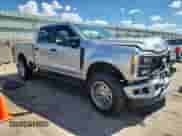 2023 Ford F-250 XL z VIN 1FT8W2BT5PED09514, wystawiony jako Copart lot #80465615 z przebiegiem 42 414 mil mil oraz Szkoda całkowita • Salvage title. Historia ofert i sprzedaży dostępna na DreamBid. Obrazek 4.