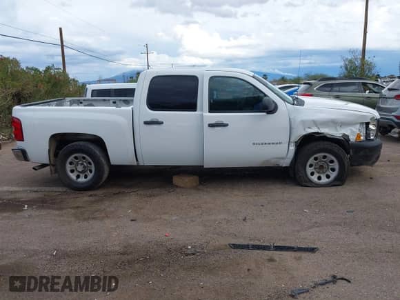 2013 Chevrolet Silverado 1500 Work Truck with VIN 3GCPCPEA0DG321618, listed as a IAAI auction lot 43300415 with 120,153 mi miles and . Bid and sale history available at DreamBid. Image 13.