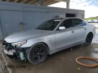 2004 BMW 5 Series 530i с VIN WBANA73554B061547, выставлен на аукционе Copart как лот 84947265 с пробегом 64 536 миль миль и Списание • Salvage title. История ставок и продаж доступна на DreamBid. Изображение 1.