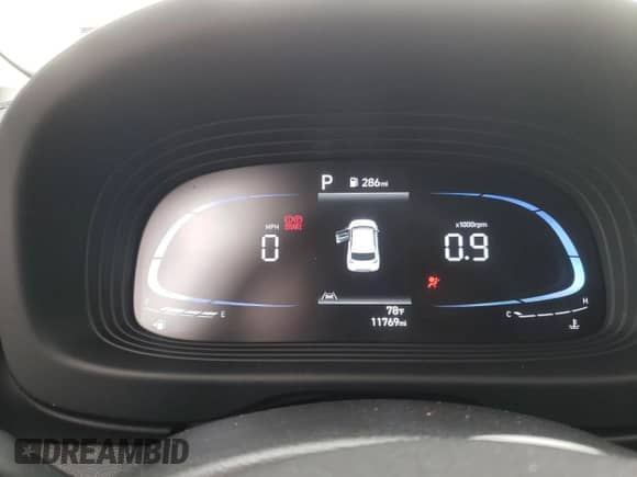 2024 Hyundai Venue SE z VIN KMHRB8A35RU295431, wystawiony jako Copart lot #72897754 z przebiegiem 11 769 mil mil oraz Szkoda całkowita • Salvage title. Historia ofert i sprzedaży dostępna na DreamBid. Obrazek 9.