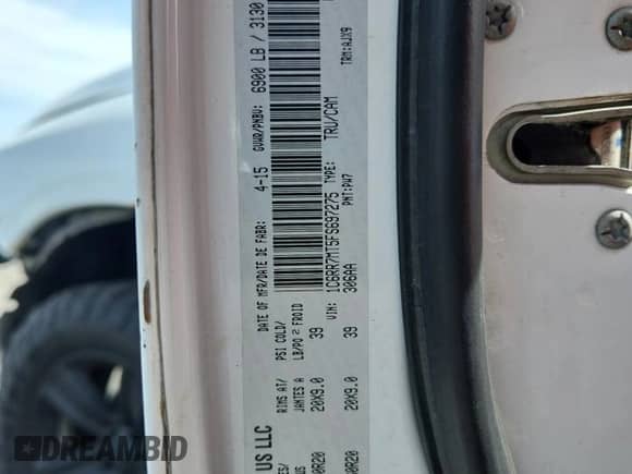 2015 Ram 1500 Sport with VIN 1C6RR7MT5FS697275, listed as a Copart auction lot 68731505 with 142,118 mi miles and Salvage title. Bid and sale history available at DreamBid. Image 12.