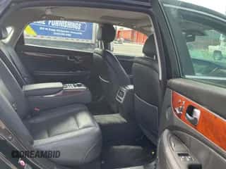 2016 Hyundai Equus Signature с VIN KMHGH4JHXGU101564, выставлен на аукционе Copart как лот 71832393 с пробегом 102 830 миль миль и . История ставок и продаж доступна на DreamBid. Изображение 6.
