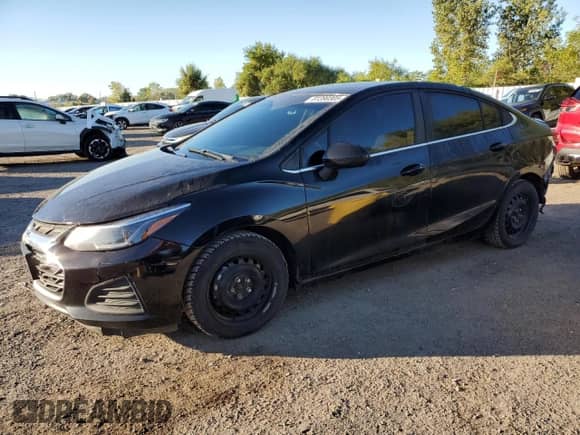 2019 Chevrolet Cruze LT с VIN 1G1BE5SM6K7124204, выставлен на аукционе Copart как лот 81390305 с пробегом 165 804 миль миль и Списание • Salvage title. История ставок и продаж доступна на DreamBid. Изображение 1.