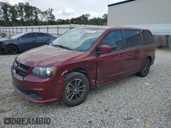 2017 Dodge Grand Caravan SE с VIN 2C4RDGBG5HR776852, выставлен на аукционе Copart как лот 84179775 с пробегом 130 882 миль миль и Списание • Salvage title. История ставок и продаж доступна на DreamBid. Изображение 1.