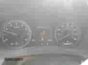 2015 Hyundai Genesis 5.0L с VIN KMHGN4JF4FU045739, выставлен на аукционе Copart как лот 61482474 с пробегом 117 558 миль миль и Списание • Salvage title. История ставок и продаж доступна на DreamBid. Изображение 9.