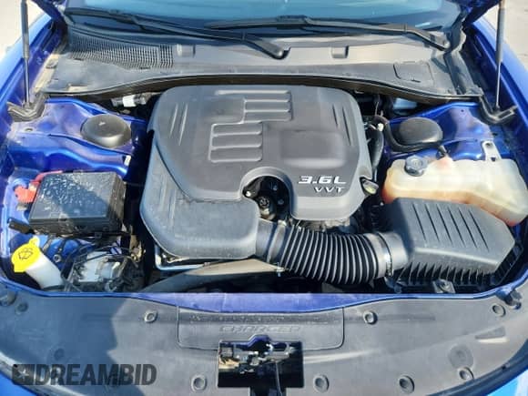 2022 Dodge Charger SXT z VIN 2C3CDXBG7NH231411, wystawiony jako Copart lot #86715875 z przebiegiem 31 043 mil mil oraz Szkoda całkowita • Salvage title. Historia ofert i sprzedaży dostępna na DreamBid. Obrazek 11.