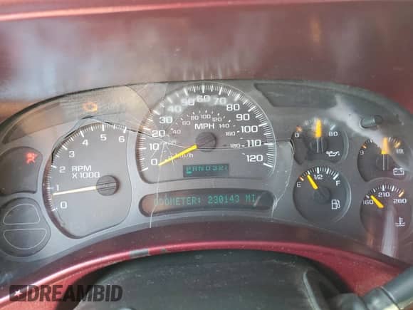 2004 Chevrolet Silverado 1500 LT с VIN 1GCEK19T54E281708, выставлен на аукционе Copart как лот 70630235 с пробегом 230 143 миль миль и На запчасти • Non repairable. История ставок и продаж доступна на DreamBid. Изображение 9.