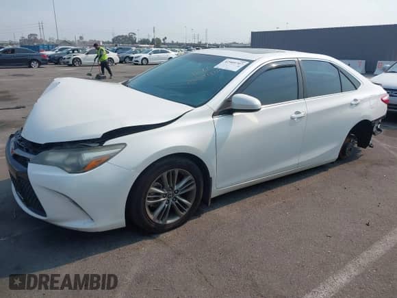 2015 Toyota Camry LE с VIN 4T1BD1FK5FU165941, выставлен на аукционе IAAI как лот 42909707 с пробегом 188 022 миль миль и . История ставок и продаж доступна на DreamBid. Изображение 2.