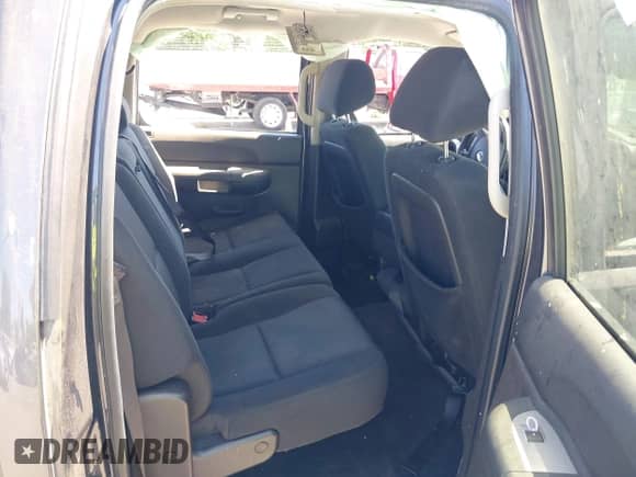 2010 Chevrolet Silverado 1500 LS with VIN 3GCRKREAXAG241133, listed as a IAAI auction lot 42877215 with 241,622 mi miles and . Bid and sale history available at DreamBid. Image 8.