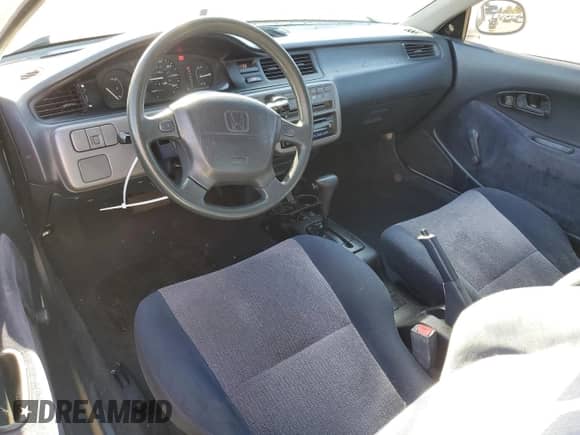 1992 Honda Civic z VIN 2HGEH2451NH530305, wystawiony jako Copart lot #41445345 z przebiegiem 219 951 mil mil oraz Szkoda całkowita • Salvage title. Historia ofert i sprzedaży dostępna na DreamBid. Obrazek 8.