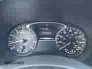 2018 Nissan Pathfinder SV z VIN 5N1DR2MMXJC643354, wystawiony jako IAAI lot #42685708 z przebiegiem 138 998 mil mil oraz . Historia ofert i sprzedaży dostępna na DreamBid. Obrazek 7.