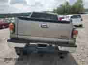 2002 GMC Sierra 1500 SLE z VIN 1GTEK14T22Z282327, wystawiony jako Copart lot #68859635 z przebiegiem 222 012 mil mil oraz Szkoda całkowita • Salvage title. Historia ofert i sprzedaży dostępna na DreamBid. Obrazek 6.