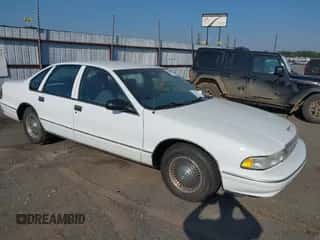 1995 Chevrolet Caprice z VIN 1G1BL52W0SR183101, wystawiony jako IAAI lot #42471866 z przebiegiem 158 647 mil mil oraz . Historia ofert i sprzedaży dostępna na DreamBid. Obrazek 1.