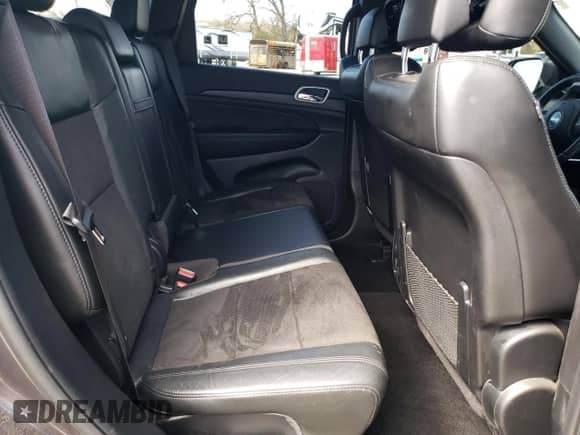 2021 Jeep Grand Cherokee Laredo E z VIN 1C4RJFAG0MC647523, wystawiony jako Copart lot #50381335 z przebiegiem 74 615 mil mil oraz Szkoda całkowita • Salvage title. Historia ofert i sprzedaży dostępna na DreamBid. Obrazek 11.