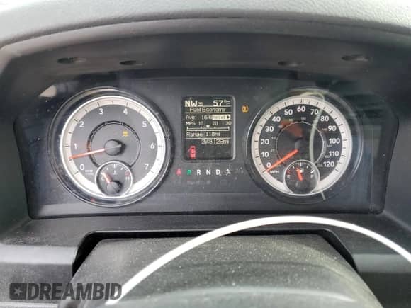 2017 Ram 1500 Express z VIN 1C6RR7FT1HS595553, wystawiony jako Copart lot #51587575 z przebiegiem 248 129 mil mil oraz Szkoda całkowita • Salvage title. Historia ofert i sprzedaży dostępna na DreamBid. Obrazek 9.