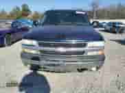 2004 Chevrolet Tahoe LS z VIN 1GNEK13TX4R111644, wystawiony jako Copart lot #43613985 z przebiegiem 255 494 mil mil oraz Szkoda całkowita • Salvage title. Historia ofert i sprzedaży dostępna na DreamBid. Obrazek 5.