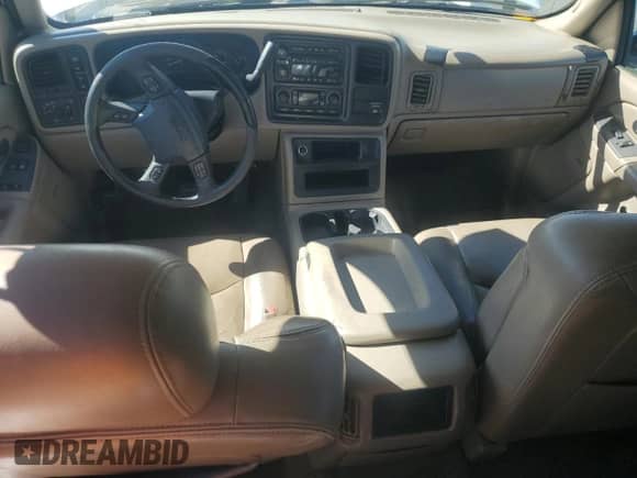 2004 GMC Sierra 1500 SLT z VIN 1GTEK19T64E137004, wystawiony jako Copart lot #66133455 z przebiegiem 232 841 mil mil oraz Szkoda całkowita • Salvage title. Historia ofert i sprzedaży dostępna na DreamBid. Obrazek 8.