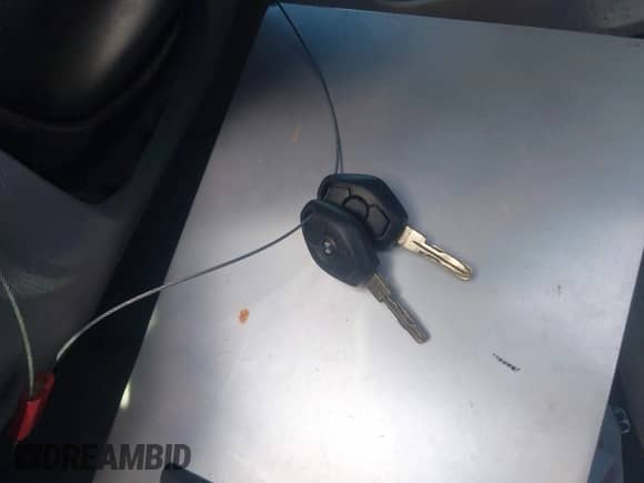 2001 BMW 5 Series 530i с VIN WBADT63411CF13039, выставлен на аукционе IAAI как лот 43504661 с пробегом Не указан миль и . История ставок и продаж доступна на DreamBid. Изображение 11.