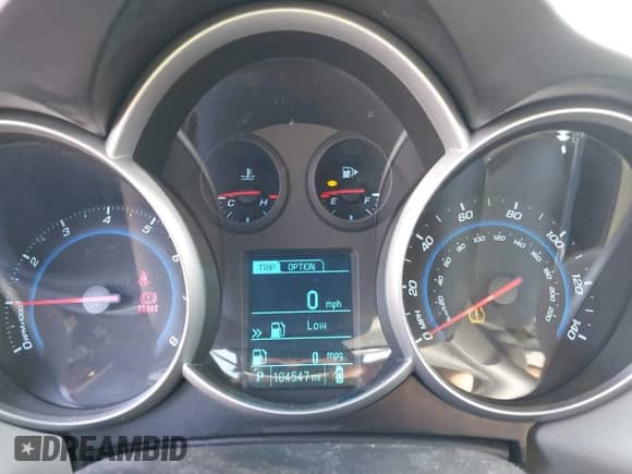 2014 Chevrolet Cruze LS с VIN 1G1PA5SG9E7321755, выставлен на аукционе IAAI как лот 43150192 с пробегом 104 547 миль миль и . История ставок и продаж доступна на DreamBid. Изображение 7.