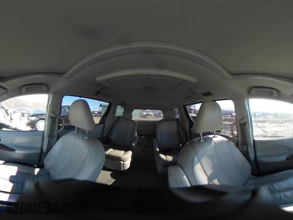 2014 Toyota Sienna Limited с VIN 5TDDK3DC6ES076778, выставлен на аукционе IAAI как лот 41387091 с пробегом 173 497 миль миль и . История ставок и продаж доступна на DreamBid. Изображение 18.