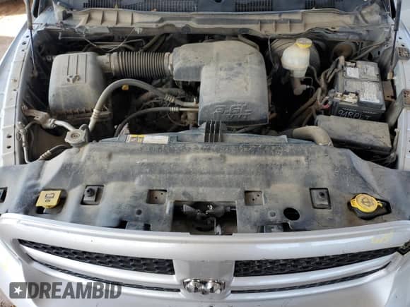 2017 Ram 1500 Tradesman z VIN 1C6RR6FG9HS735930, wystawiony jako Copart lot #67852065 z przebiegiem 98 836 mil mil oraz Szkoda całkowita • Salvage title. Historia ofert i sprzedaży dostępna na DreamBid. Obrazek 11.