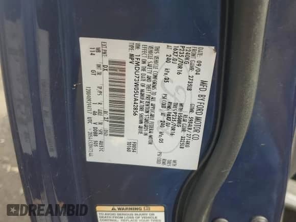 2005 Ford Explorer XLT z VIN 1FMDU73W05UA42856, wystawiony jako Copart lot #82315145 z przebiegiem 134 094 mil mil oraz Czysty tytuł • Clean title. Historia ofert i sprzedaży dostępna na DreamBid. Obrazek 13.