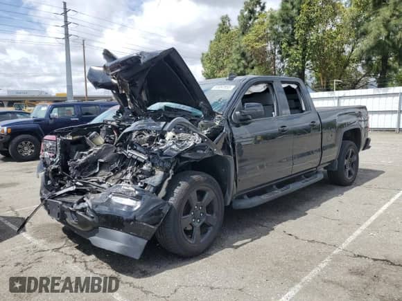 2017 GMC Sierra 1500 с VIN 1GTR1LEC3HZ132721, выставлен на аукционе Copart как лот 51097855 с пробегом 73 767 миль миль и Списание • Salvage title. История ставок и продаж доступна на DreamBid. Изображение 1.