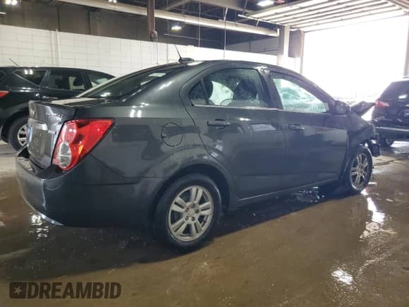 2016 Chevrolet Sonic LT с VIN 1G1JC5SB1G4147382, выставлен на аукционе Copart как лот 67113875 с пробегом 135 055 миль миль и На запчасти • Non repairable. История ставок и продаж доступна на DreamBid. Изображение 3.