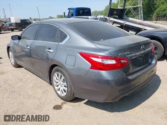 2016 Nissan Altima SV z VIN 1N4AL3AP0GC157700, wystawiony jako IAAI lot #42392203 z przebiegiem 212 470 mil mil oraz . Historia ofert i sprzedaży dostępna na DreamBid. Obrazek 3.