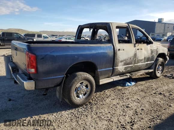 2005 Dodge 2500 SLT с VIN 3D7KS28D35G780364, выставлен на аукционе Copart как лот 50311965 с пробегом Не указан миль и Списание • Salvage title. История ставок и продаж доступна на DreamBid. Изображение 3.