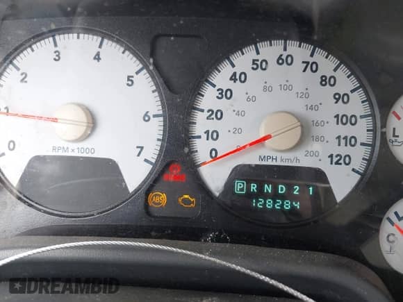 2008 Dodge 1500 ST с VIN 1D7HA16K28J242010, выставлен на аукционе IAAI как лот 43002989 с пробегом 128 284 миль миль и . История ставок и продаж доступна на DreamBid. Изображение 7.