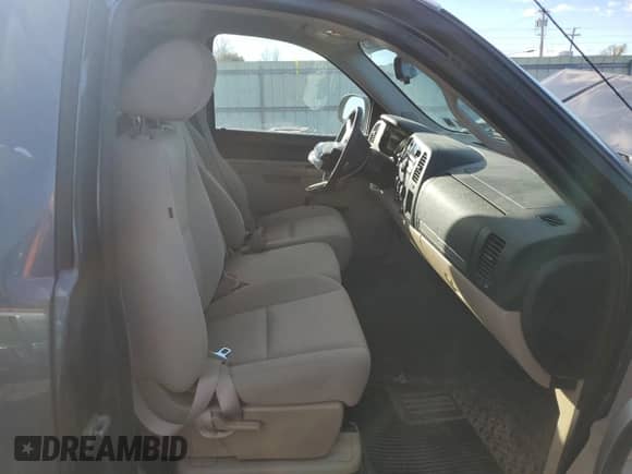 2011 Chevrolet Silverado 1500 LT with VIN 1GCNCSE09BZ246240, listed as a Copart auction lot 86243875 with 53,287 mi miles and Salvage title. Bid and sale history available at DreamBid. Image 10.