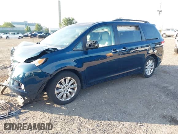 2012 Toyota Sienna XLE with VIN 5TDDK3DCXCS047622, listed as a IAAI auction lot 42858329 with 175,811 mi miles and . Bid and sale history available at DreamBid. Image 16.