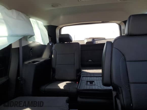 2019 Chevrolet Traverse LT z VIN 1GNEVHKW5KJ207348, wystawiony jako Copart lot #81129635 z przebiegiem Nie podano mil oraz Szkoda całkowita • Salvage title. Historia ofert i sprzedaży dostępna na DreamBid. Obrazek 10.