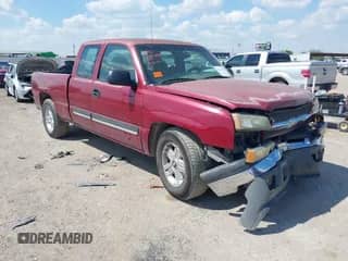 2005 Chevrolet Silverado 1500 LS with VIN 1GCEC19T85Z342489, listed as a IAAI auction lot 43340805 with 305,480 mi miles and . Bid and sale history available at DreamBid. Image 1.
