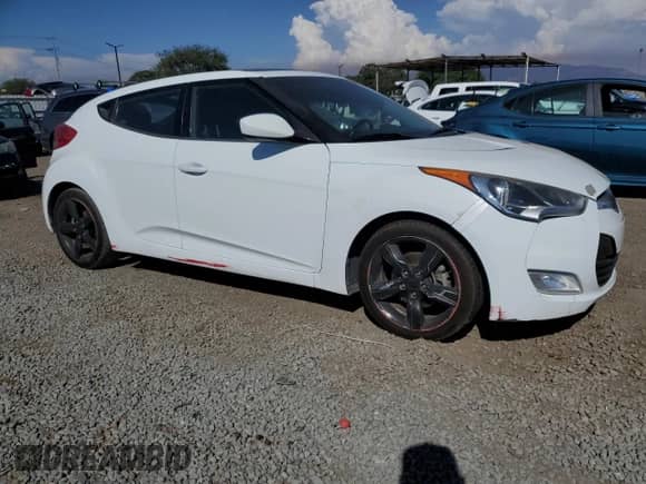 2014 Hyundai Veloster с VIN KMHTC6AD9EU217468, выставлен на аукционе Copart как лот 71742305 с пробегом 141 759 миль миль и Списание • Salvage title. История ставок и продаж доступна на DreamBid. Изображение 4.
