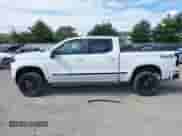 2019 Chevrolet Silverado 1500 RST with VIN 3GCUYEED2KG145848, listed as a IAAI auction lot 43213065 with 140,923 mi miles and . Bid and sale history available at DreamBid. Image 14.