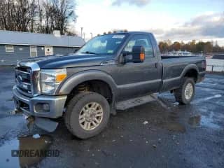 2015 Ford F-250 XL z VIN 1FTBF2B69FEC60266, wystawiony jako Copart lot #90902635 z przebiegiem 41 642 mil mil oraz Czysty tytuł • Clean title. Historia ofert i sprzedaży dostępna na DreamBid. Obrazek 1.