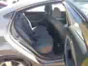 2013 Hyundai Elantra GLS z VIN 5NPDH4AE0DH263710, wystawiony jako IAAI lot #43174455 z przebiegiem 163 619 mil mil oraz . Historia ofert i sprzedaży dostępna na DreamBid. Obrazek 8.