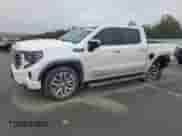 2023 GMC Sierra 1500 Denali z VIN 1GTUUGED8PZ115395, wystawiony jako Copart lot #71721435 z przebiegiem 46 201 mil mil oraz Szkoda całkowita • Salvage title. Historia ofert i sprzedaży dostępna na DreamBid. Obrazek 1.