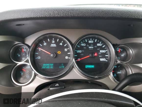 2013 GMC Sierra 1500 SLE z VIN 1GTR2VE78DZ265349, wystawiony jako Copart lot #89859005 z przebiegiem 157 185 mil mil oraz Czysty tytuł • Clean title. Historia ofert i sprzedaży dostępna na DreamBid. Obrazek 9.