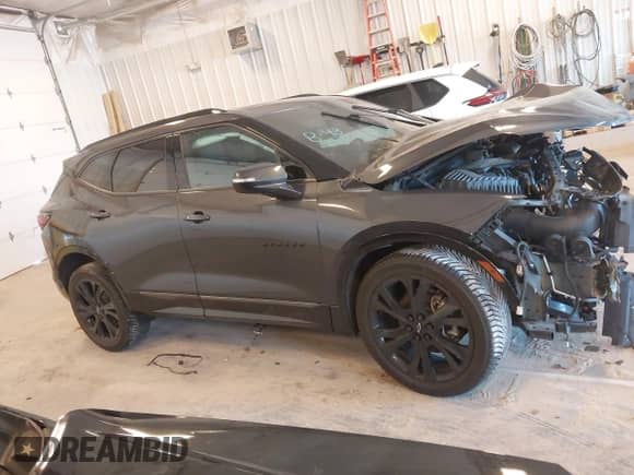 2021 Chevrolet Blazer RS с VIN 3GNKBKRS3MS553847, выставлен на аукционе IAAI как лот 42231473 с пробегом 51 822 миль миль и . История ставок и продаж доступна на DreamBid. Изображение 13.