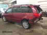 2010 Toyota Sienna XLE с VIN 5TDYK4CC9AS298444, выставлен на аукционе Copart как лот 69422175 с пробегом 245 524 миль миль и Списание • Salvage title. История ставок и продаж доступна на DreamBid. Изображение 2.